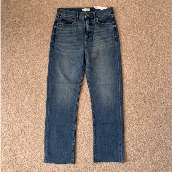 NWOT LOFT jeans - Picture 3 of 4